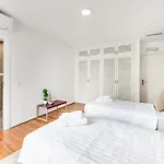 Concordia 4br Close To & Garage شقة