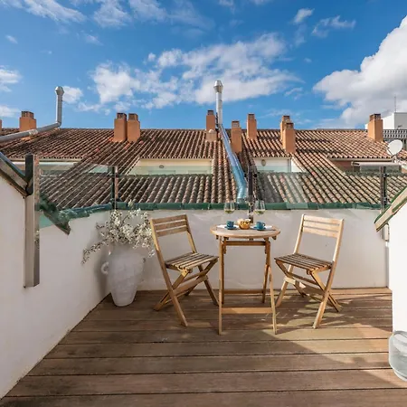 Апартаменти Concordia 4br Close To & Garage