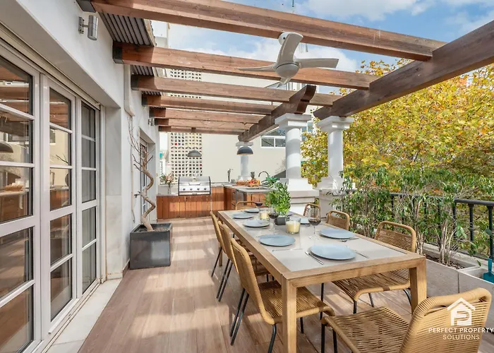 Апартаменти Concordia 4br Close To & Garage