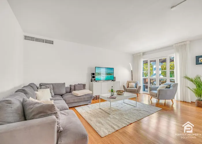 Concordia 4br Close To & Garage Marbella