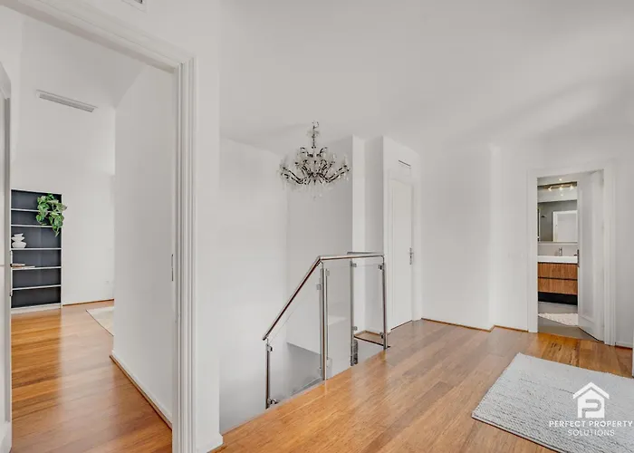 Concordia 4br Close To & Garage מארבלה